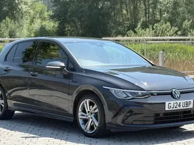 Used VW Golf VIII R-line 131 HP (96 kW) 2024 Grey Hatchback