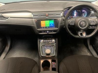 MG MG5 EV