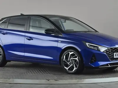 Używany Hyundai i20 Ultimate 100 KM (73 kW) 2023 Niebieski Hatchback