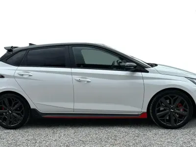Used Hyundai i20 204 HP (150 kW) 2024 White Hatchback