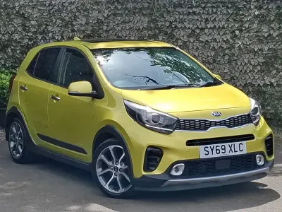 Used Kia Picanto X-Line 83 HP (61 kW) 2019 Green Hatchback