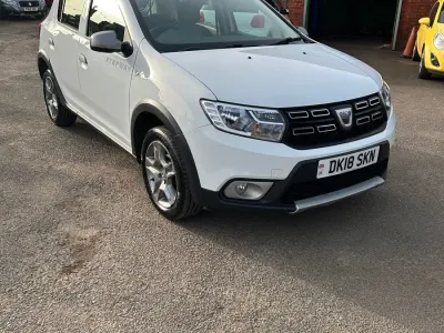 Begagnad Dacia Sandero Comfort 2018 Vit Halvkombi