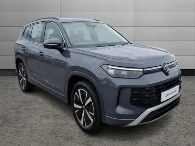 Neu VW Tayron Life 147 PS (108 kW) 2026 Grau SUV