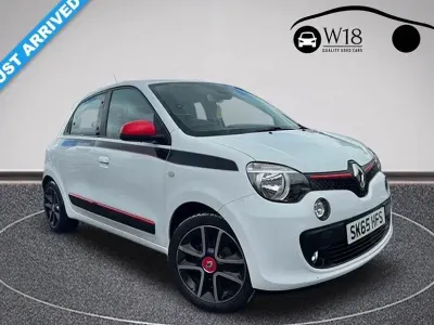 Used Renault Twingo Dynamique 90 HP (66 kW) 2015 White Hatchback