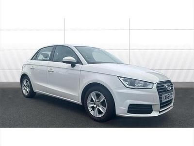 Used Audi A1 Design 95 HP (69 kW) 2016 White Hatchback