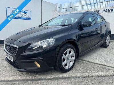 Usado Volvo V40 SE 115 HP (84 kW) 2015 Preto Citadino