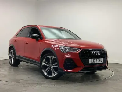 Used Audi Q3 Black Edition 150 HP (110 kW) 2023 Red SUV