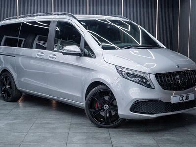 Mercedes V220