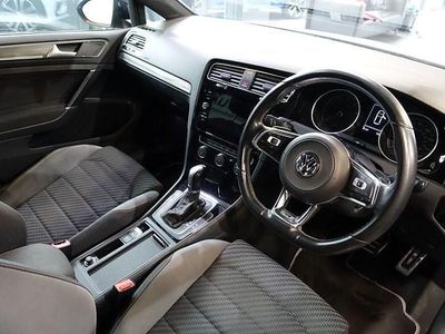 Used VW Golf VII R-line 150 HP (110 kW) 2018 Silver Hatchback