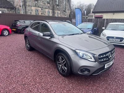 Used Mercedes GLA180 Urban 122 HP (89 kW) 2018 Grey SUV