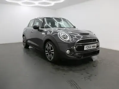 Used Mini Cooper S Hatch 192 HP (141 kW) 2018 Hatchback