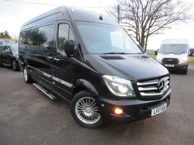 Używany Mercedes Sprinter 2017 Czarny Van