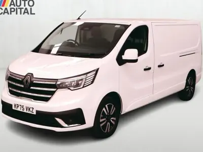 Używany Renault Trafic 150 KM (110 kW) 2025 Biały