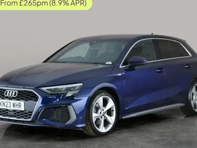 Second-hand Audi A3 Sportback S-Line 150 CP (110 kW) 2023 Albastru Hatchback