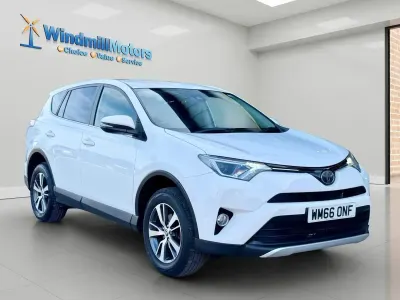 Used Toyota RAV4 Business Edition 143 HP (105 kW) 2017 White SUV