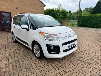 Used Citroën C3 Picasso VTR Sport 2013 White MPV
