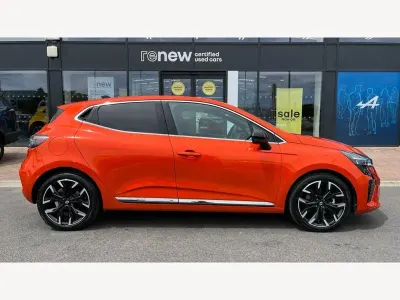Used Renault Clio V Techno 143 HP (105 kW) 2024 Renault id  orange valencia  Hatchback
