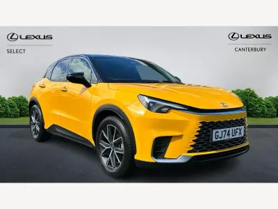 Used Lexus LBX 136 HP (100 kW) 2024 Yellow SUV