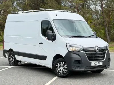 Używany Renault Master Business 2023 Biały Minivan
