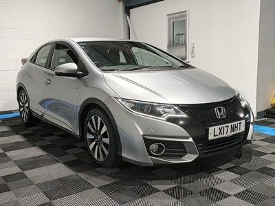 Silver Used 2017 Honda Civic SE Plus Hatchback | £7,495 (Fair price)