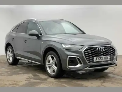 Begagnad Audi Q5 S-Line 204 HK (150 kW) 2023 Grå SUV