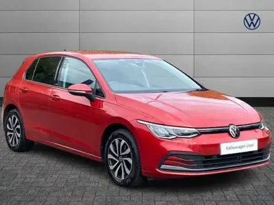 Second-hand VW Golf VIII 110 CP (80 kW) 2021