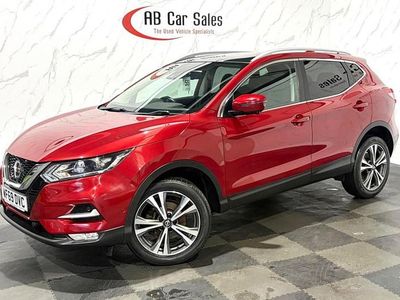 Red Used 2019 Nissan Qashqai N-Connecta SUV | £12,499 (Fair price)