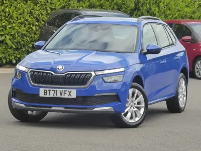 Usado Skoda Kamiq SE 2022 Azul SUV