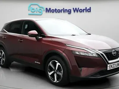 Używany Nissan Qashqai N-Connecta 190 KM (139 kW) 2023 Czerwony SUV