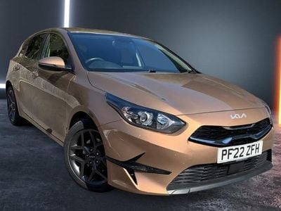Gebraucht Kia Ceed 160 PS (117 kW) 2021 Kleinwagen