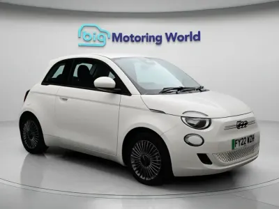 Usado Fiat 500e Icon 86 kW (118 HP) 2022 Branco Citadino
