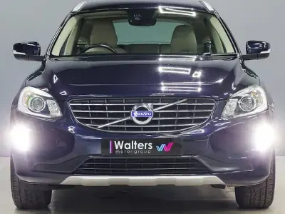 Used Volvo XC60 SE Lux 190 HP (139 kW) 2016 Blue SUV