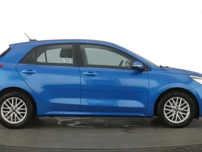 Used Kia Rio 2022 Blue Hatchback