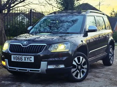 Used Skoda Yeti 150 HP (110 kW) 2016 Brown SUV