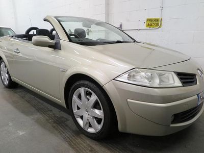 Used Renault Mégane Cabriolet Dynamique 2008 Gold Cabriolet