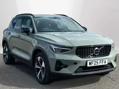 Used Volvo XC40 Plus 163 HP (119 kW) 2025 Blue SUV