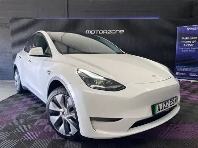 Used Tesla Model Y Long Range AWD 378 kW (514 HP) 2022 White SUV