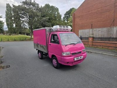Used Daihatsu Hijet 1999 White MPV