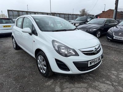Used Vauxhall Corsa Design Edition 2014 White Hatchback