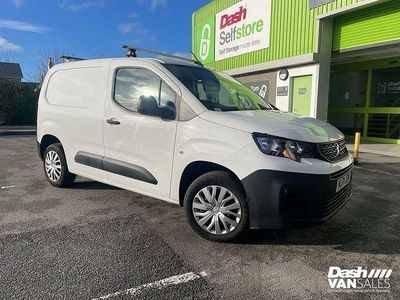 Used Peugeot Partner Premium 131 HP (96 kW) 2021 White MPV