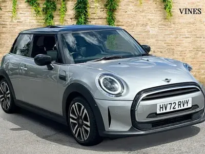Used Mini Cooper Exclusive 136 HP (100 kW) 2022 Hatchback