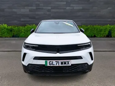 Używany Vauxhall Mokka SRi 98 kW (134 KM) 2022 Biały SUV