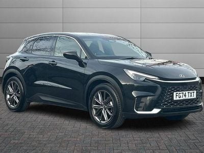Lexus LBX