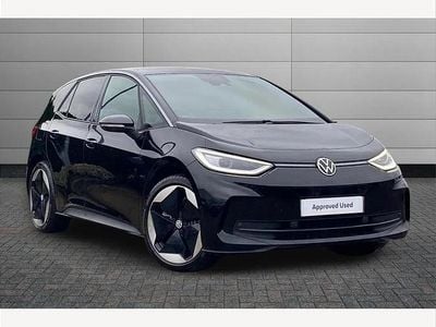 Used VW ID.3 Pro 147 kW (200 HP) 2025 Black Hatchback