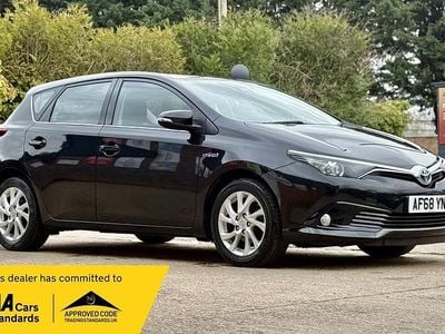 Used Toyota Auris Hybrid 2018 Black Hatchback