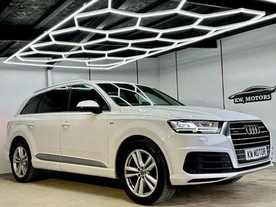 Used Audi Q7 S-Line 231 HP (169 kW) 2018 White SUV