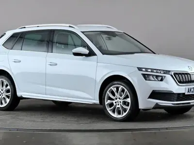 Käytetty Skoda Kamiq SE L 150 HP (110 kW) 2021 Valkoinen Katumaasturi