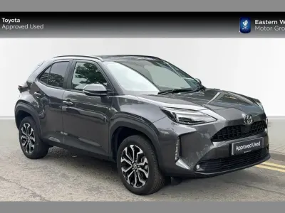 Used Toyota Yaris Cross Design 113 HP (83 kW) 2025 Grey SUV