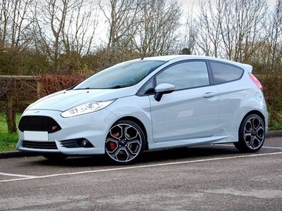 used Ford Fiesta (2017/17)ST-200 1.6T EcoBoost 200PS 3d