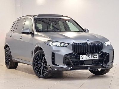 Usado BMW X5 M Sport 298 HP (219 kW) 2025 Cinzento SUV